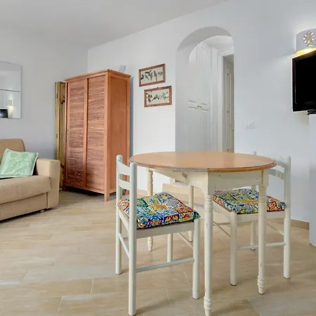 La Casa Nella Roccia Dom wakacyjny *