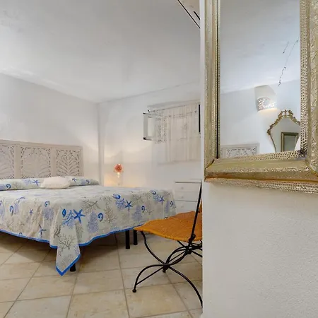 Dom wakacyjny La Casa Nella Roccia Arzachena