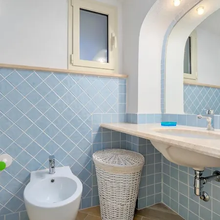 Dom wakacyjny La Casa Nella Roccia Arzachena